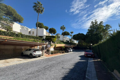 802f1c907801c54e5123382e62a2f060 - 12