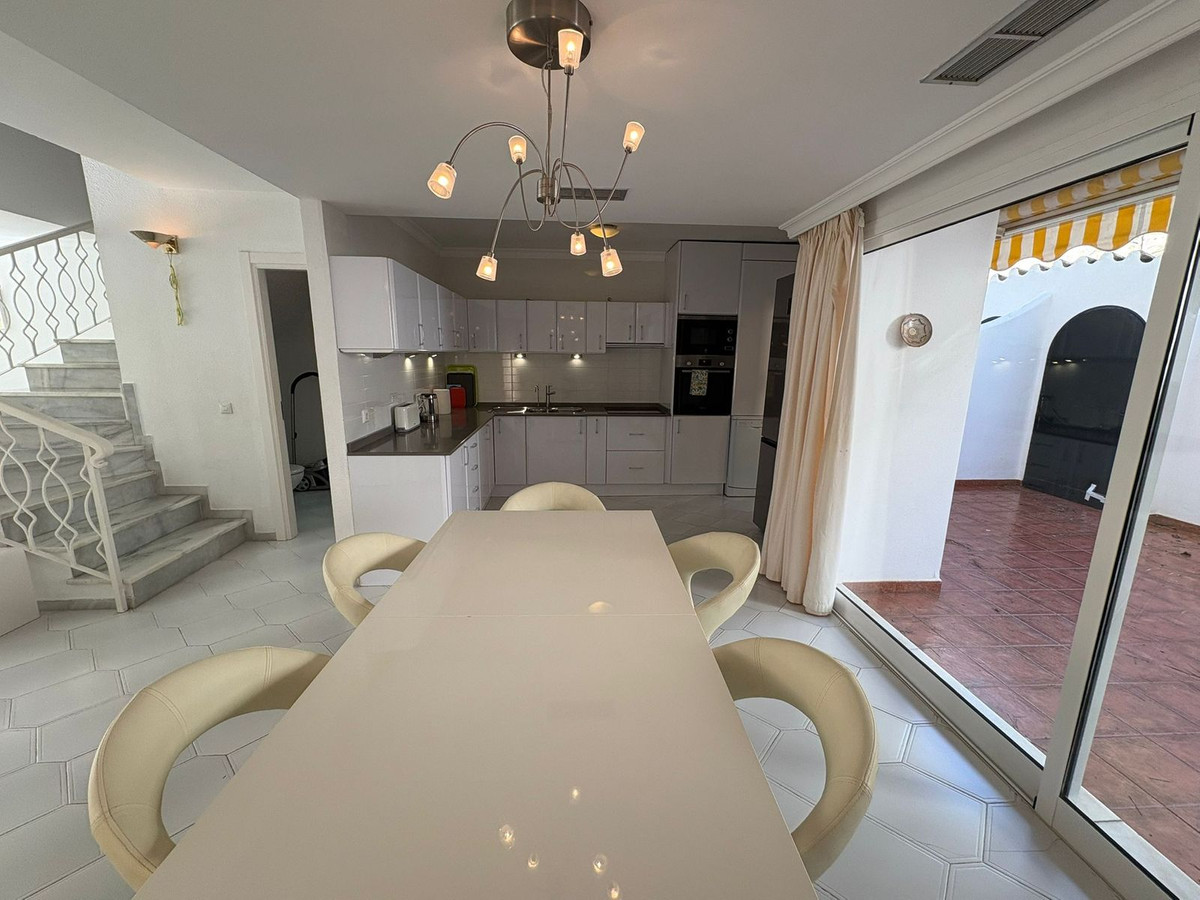 802f1c907801c54e5123382e62a2f060 - 16