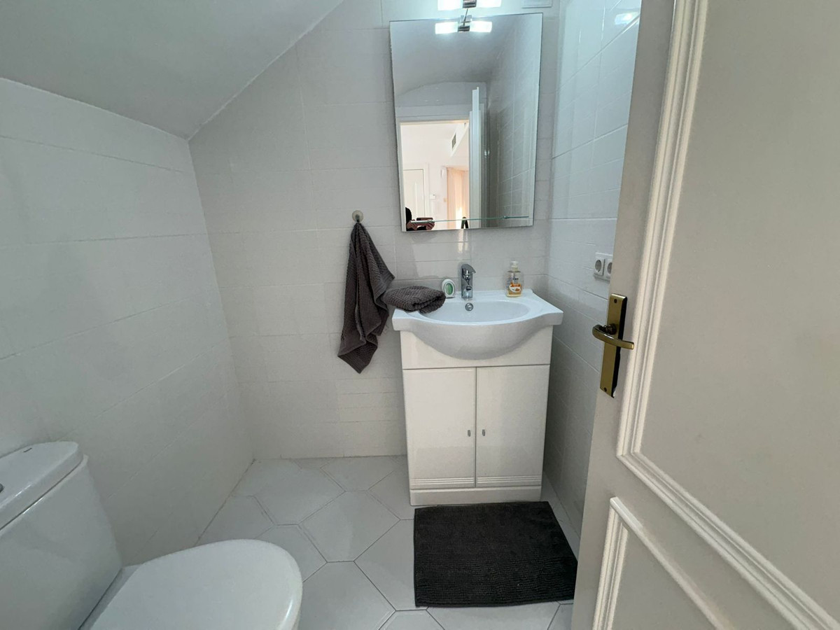 802f1c907801c54e5123382e62a2f060 - 19