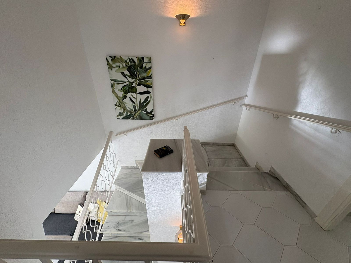 802f1c907801c54e5123382e62a2f060 - 20