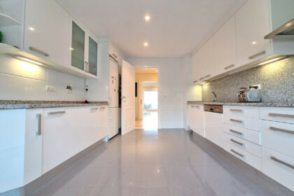 8094bcaca3cc9bedf191b38496390643 - 9