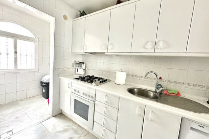 83275d7ef9347bc960ca5bc48f735a1c - 11