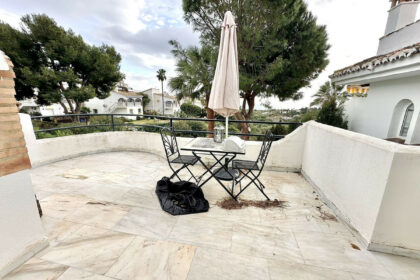 83275d7ef9347bc960ca5bc48f735a1c - 13