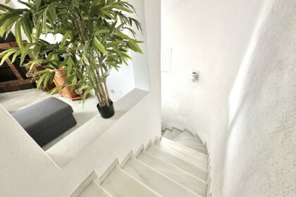 83275d7ef9347bc960ca5bc48f735a1c - 25