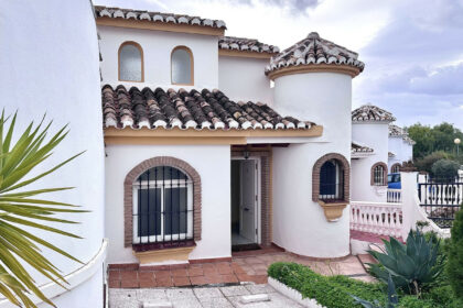 83275d7ef9347bc960ca5bc48f735a1c - 26