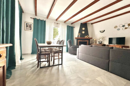 83275d7ef9347bc960ca5bc48f735a1c - 4