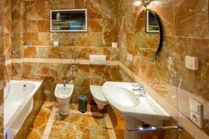 837ea9ddbfd28b18489c243c1ae86efd - 15