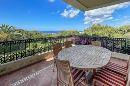 837ea9ddbfd28b18489c243c1ae86efd - 26