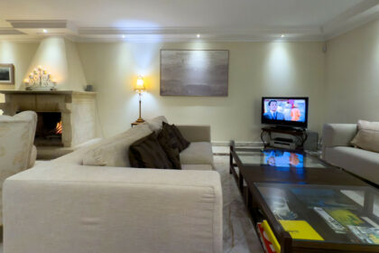 837ea9ddbfd28b18489c243c1ae86efd - 49