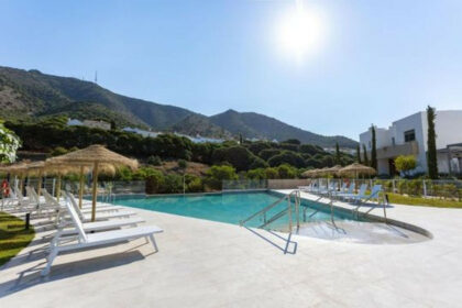 854296a3f615e8d1e2879c7517335f58 - 18