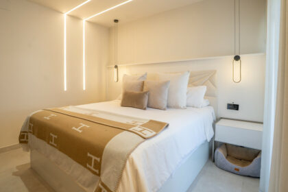 8656fbe4636cdf623eae9f7da9705940 - 16