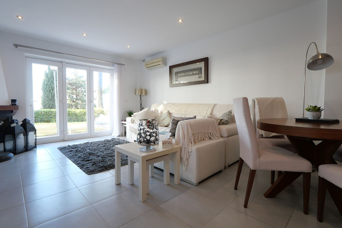 86993d99ae73b0448bddf5aab7dd5541 - 4