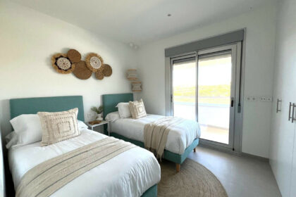 8854a297695effff185b92b4499730c6 - 9