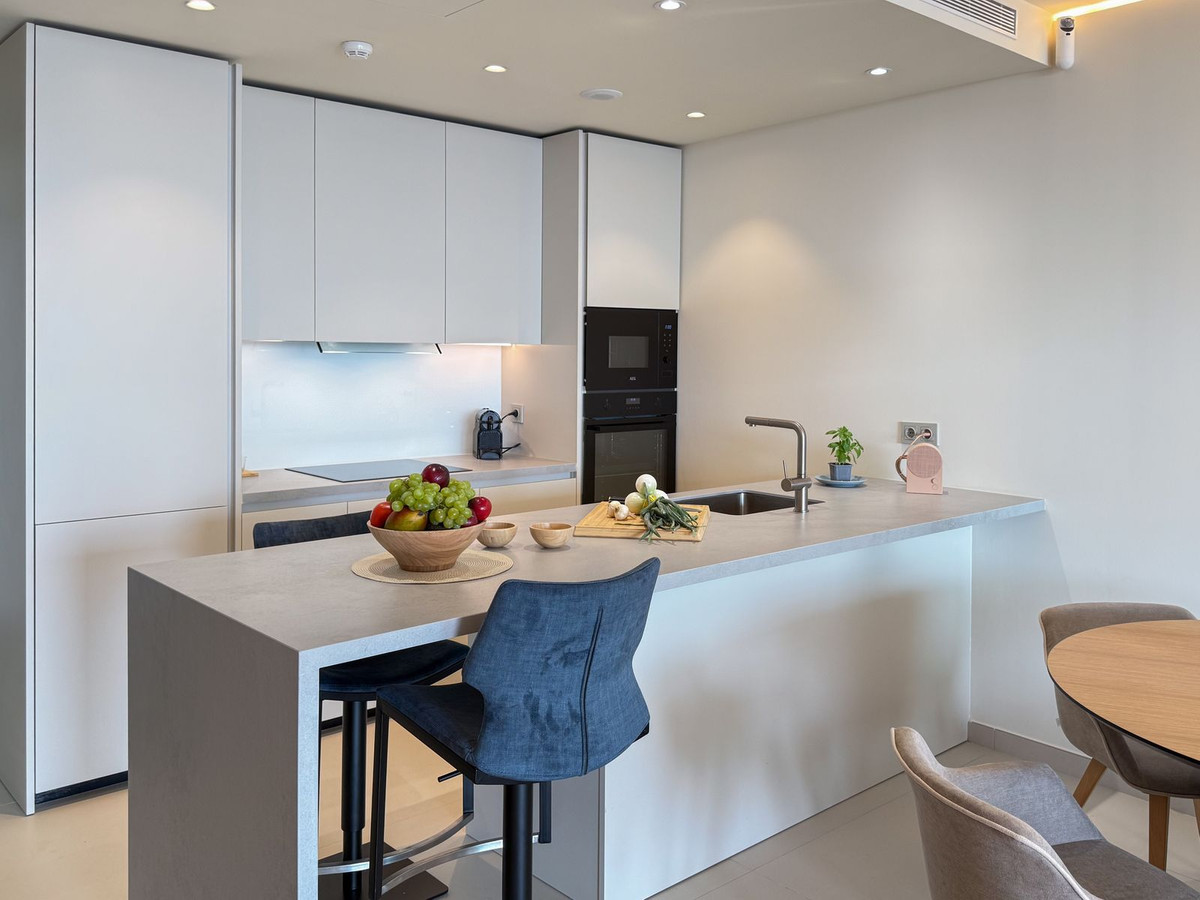 88eda6d931a1e4ca1609c5a047f471c0 - 12