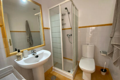 8b4b1fa2a306b998a0d60d7438953c9c - 16