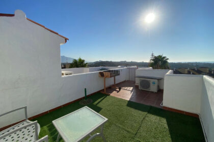 8b4b1fa2a306b998a0d60d7438953c9c - 37