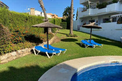 8b4b1fa2a306b998a0d60d7438953c9c - 44