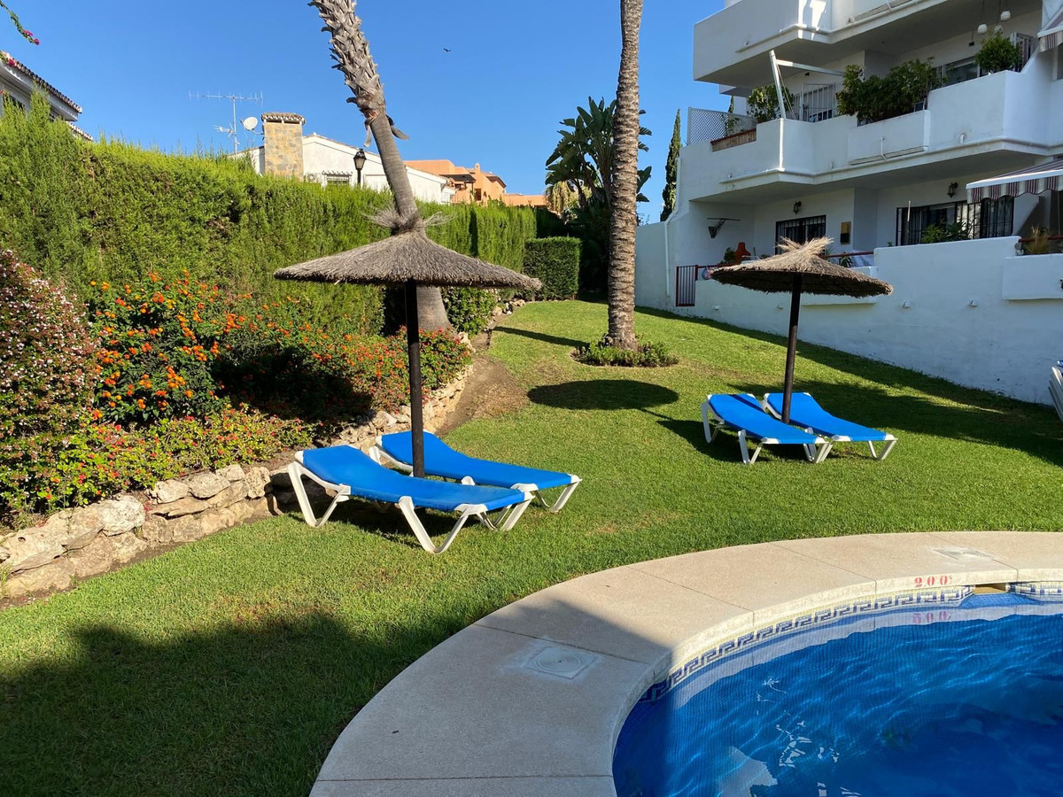 8b4b1fa2a306b998a0d60d7438953c9c - 44