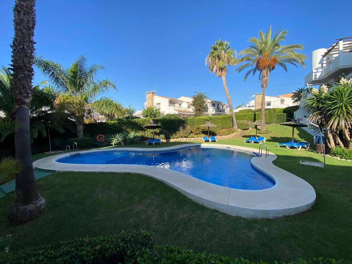 8b4b1fa2a306b998a0d60d7438953c9c - 46