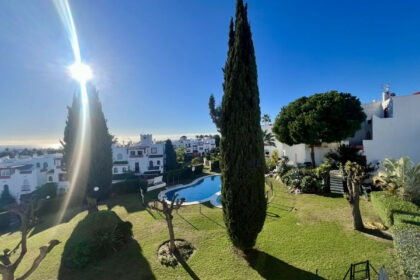 8bf0fc89fa7a5e4ade42531553f0ba11 - 1