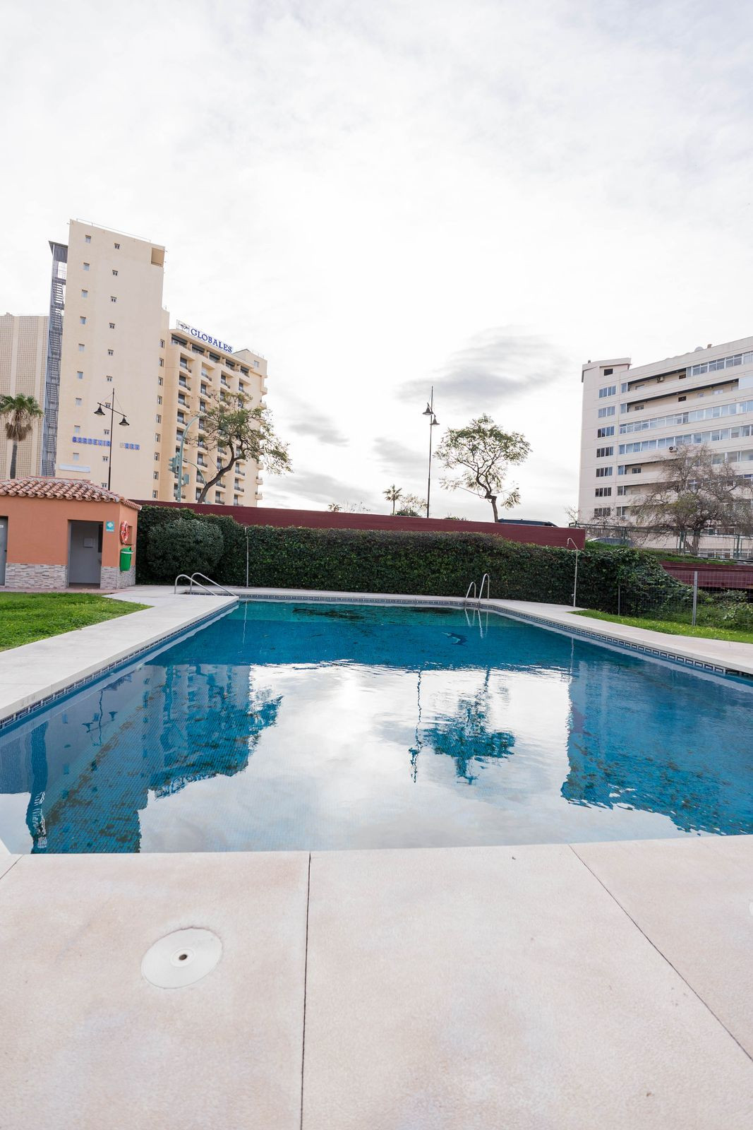 8ccc225d929b28eabc06ad49167ac58f - 15