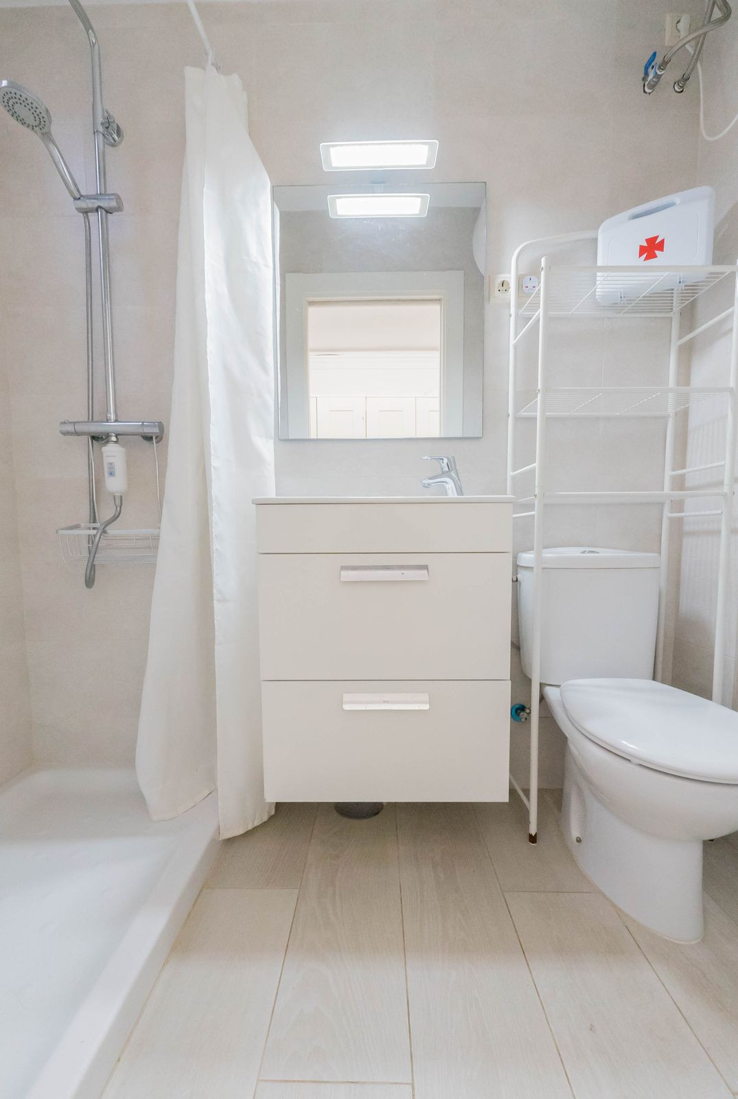 8ccc225d929b28eabc06ad49167ac58f - 24