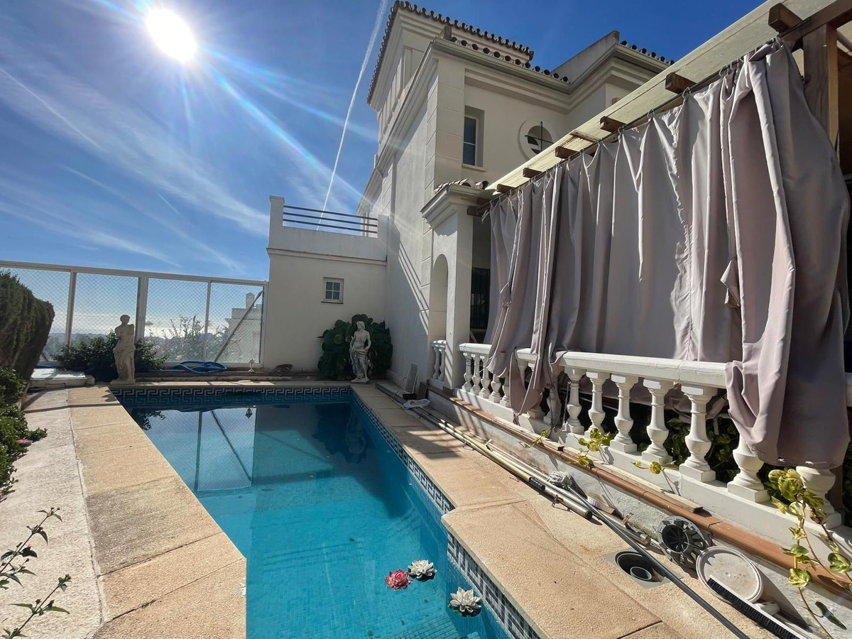 8d6e9e26c19c6141129a08ebef9953a8 - 2