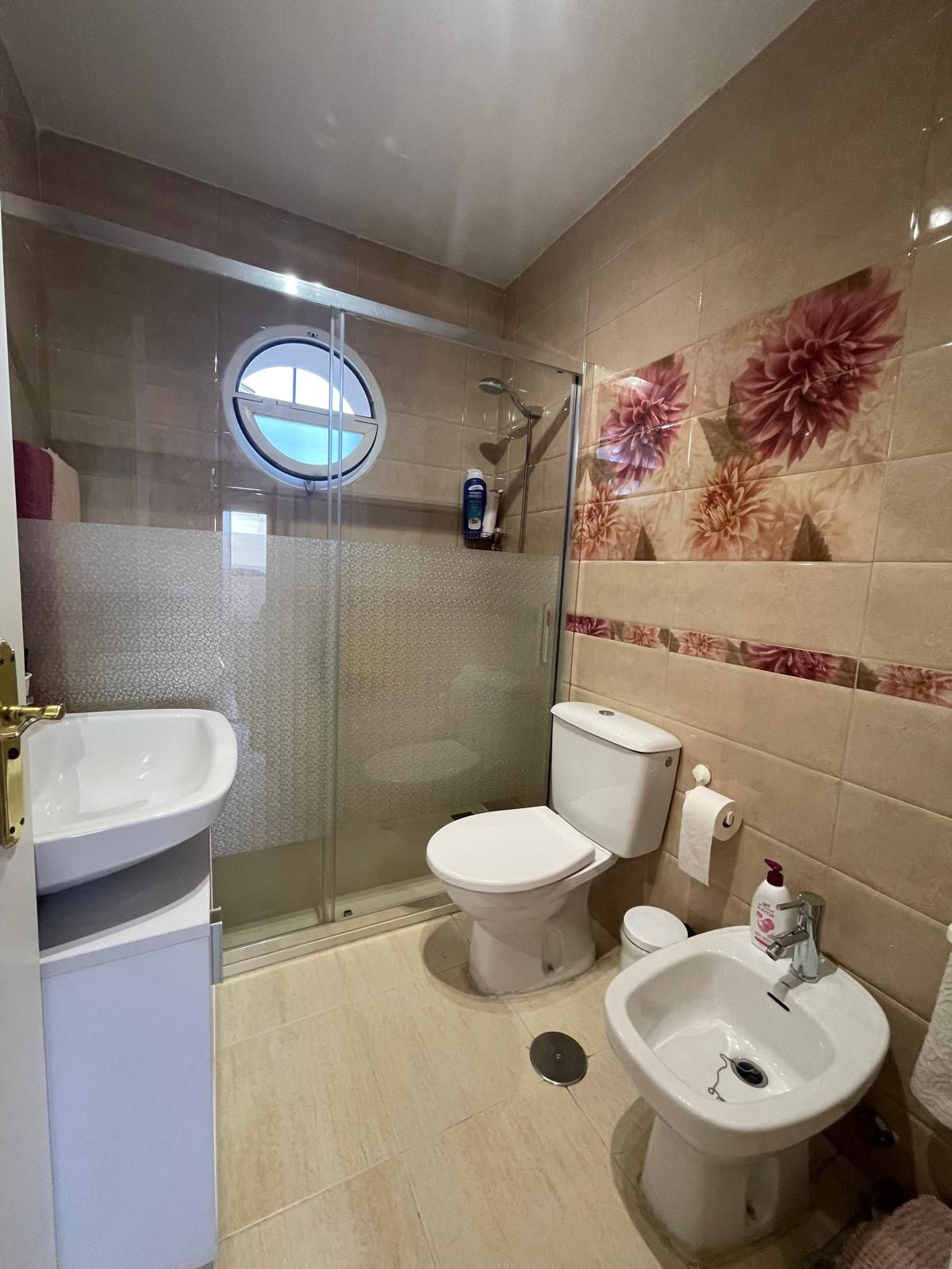 8d6e9e26c19c6141129a08ebef9953a8 - 61