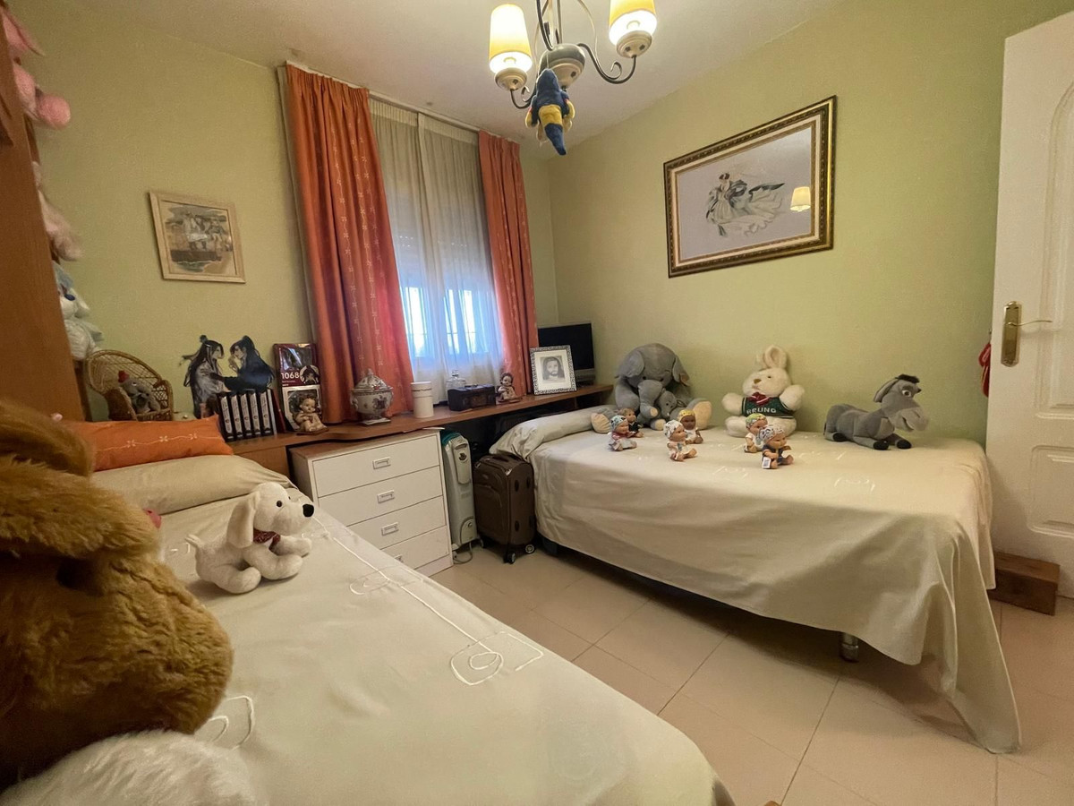 8d6e9e26c19c6141129a08ebef9953a8 - 63