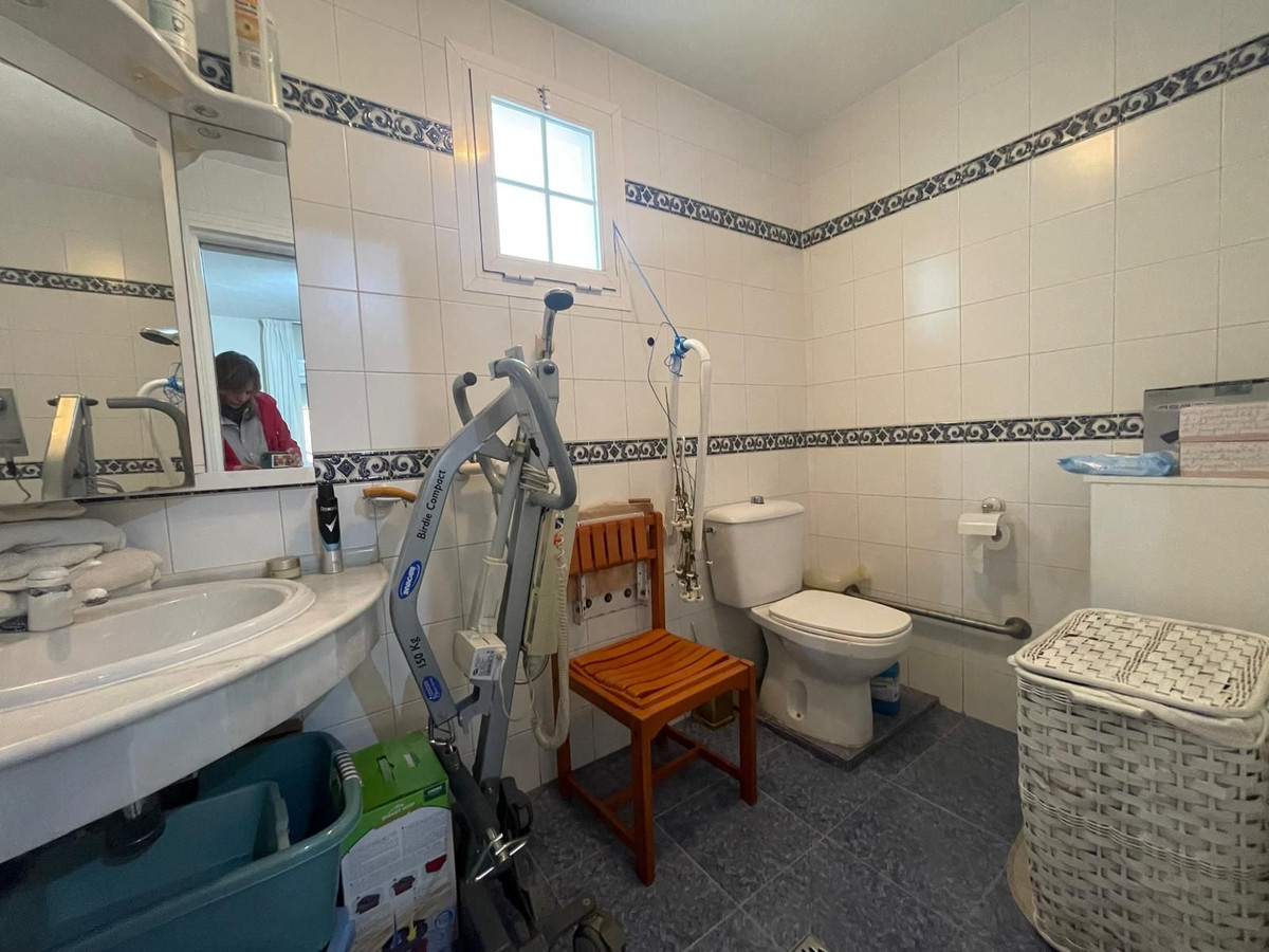 8d6e9e26c19c6141129a08ebef9953a8 - 74