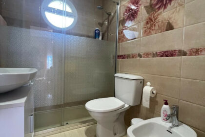 8d6e9e26c19c6141129a08ebef9953a8 - 84