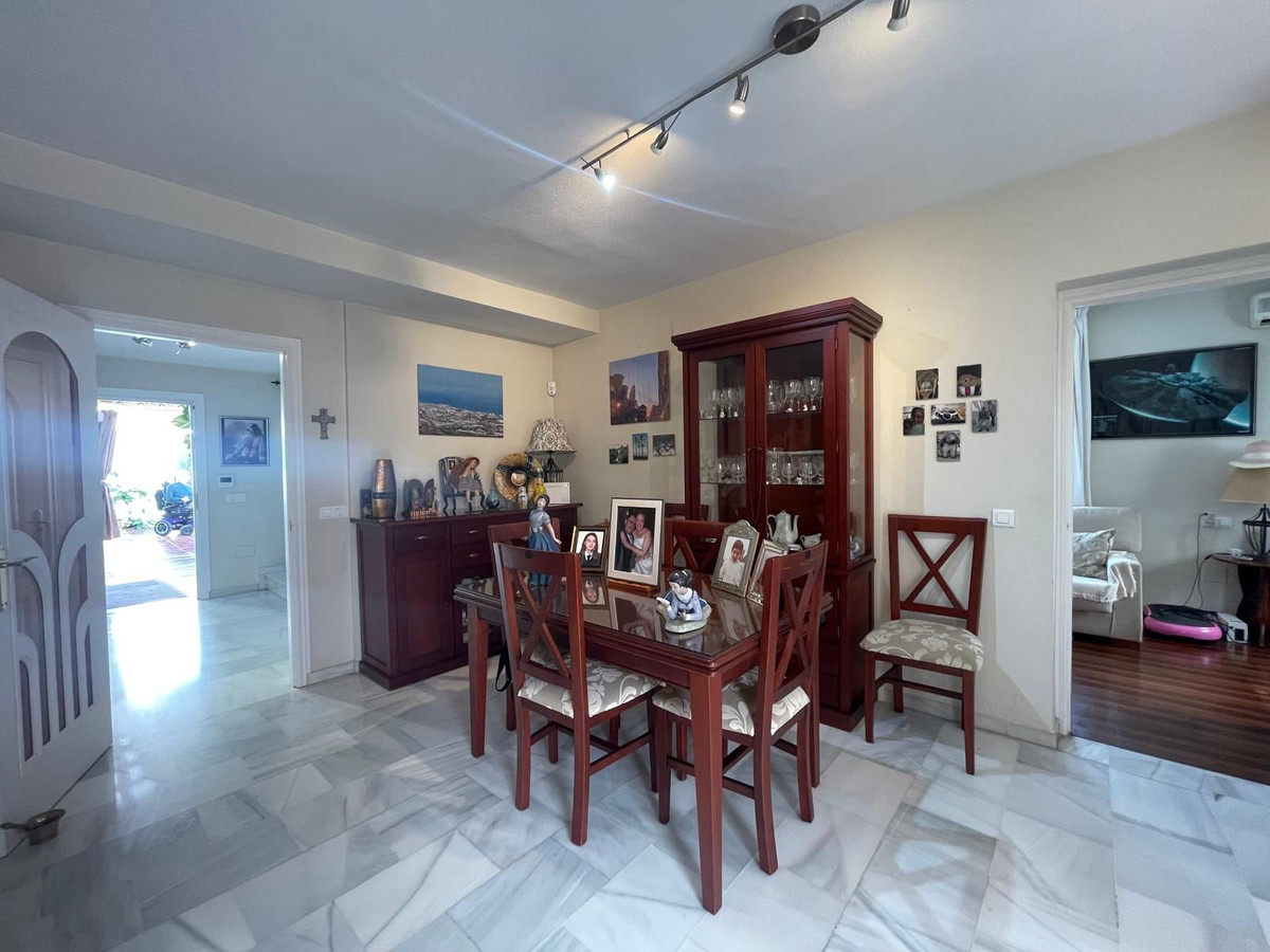 8d6e9e26c19c6141129a08ebef9953a8 - 9