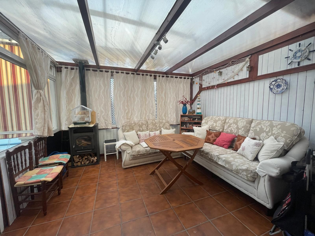 8d6e9e26c19c6141129a08ebef9953a8 - 93