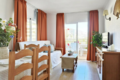 8db4e396a6e84f75e2236de85046e793 - 21