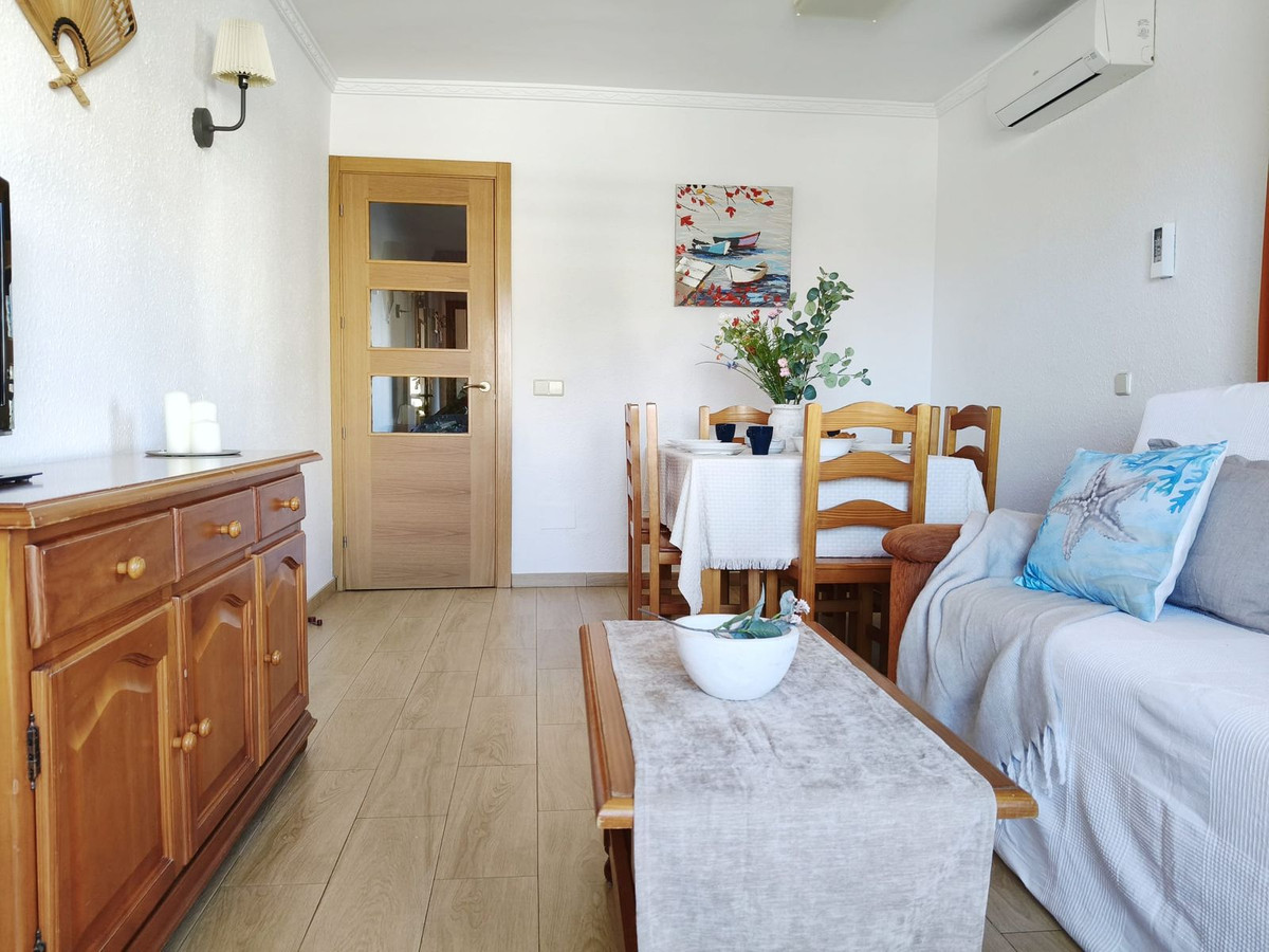 8db4e396a6e84f75e2236de85046e793 - 22