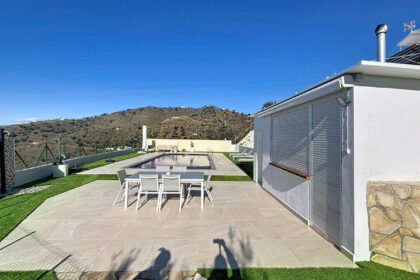 8dd9ff6616d6173db60f05e1bcc930a5 - 16