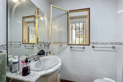 8dd9ff6616d6173db60f05e1bcc930a5 - 42