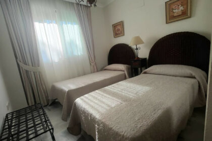 8dfb1f5f0e494c51a334a0f06677d7e2 - 9