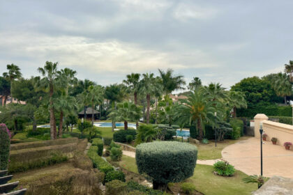 8fbce1b26bf0a696a5f06cb4e487f14d - 1