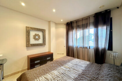 8fbce1b26bf0a696a5f06cb4e487f14d - 13