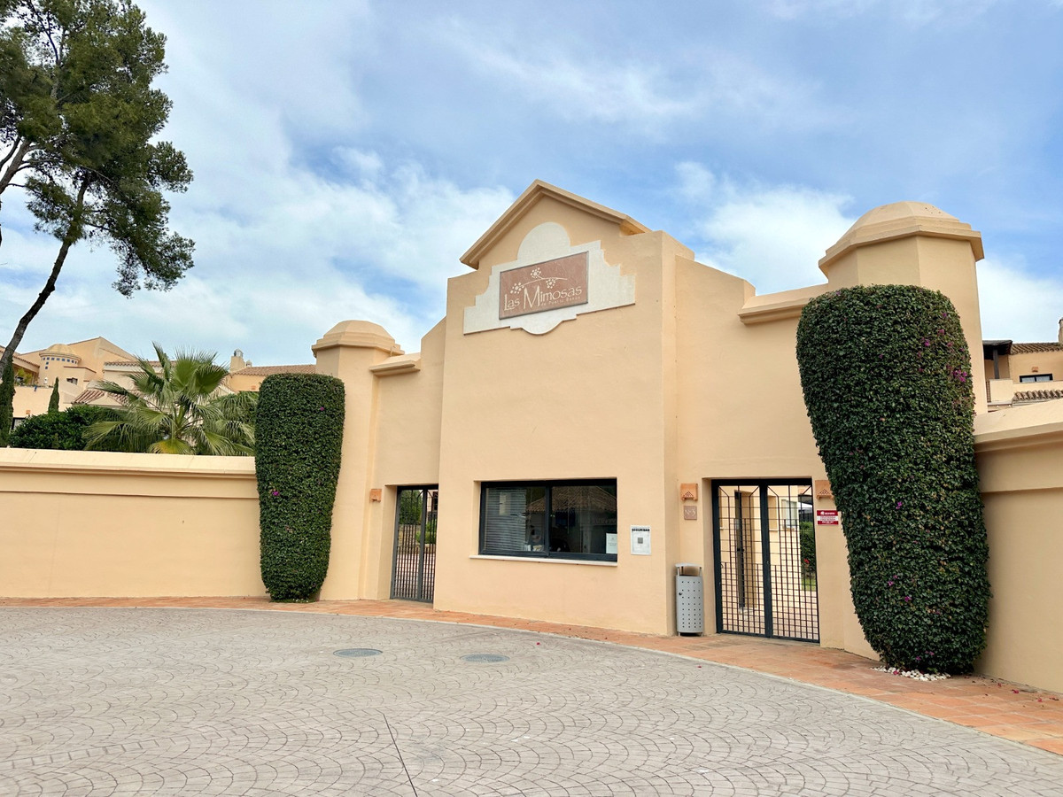 8fbce1b26bf0a696a5f06cb4e487f14d - 2