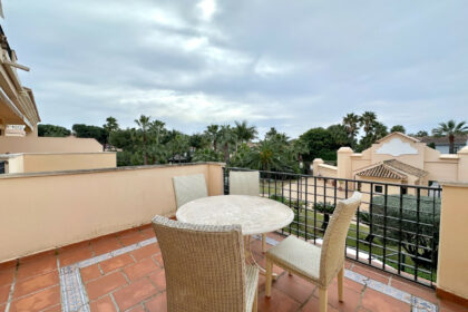 8fbce1b26bf0a696a5f06cb4e487f14d - 23