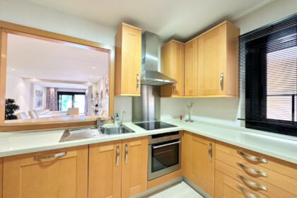 8fbce1b26bf0a696a5f06cb4e487f14d - 9