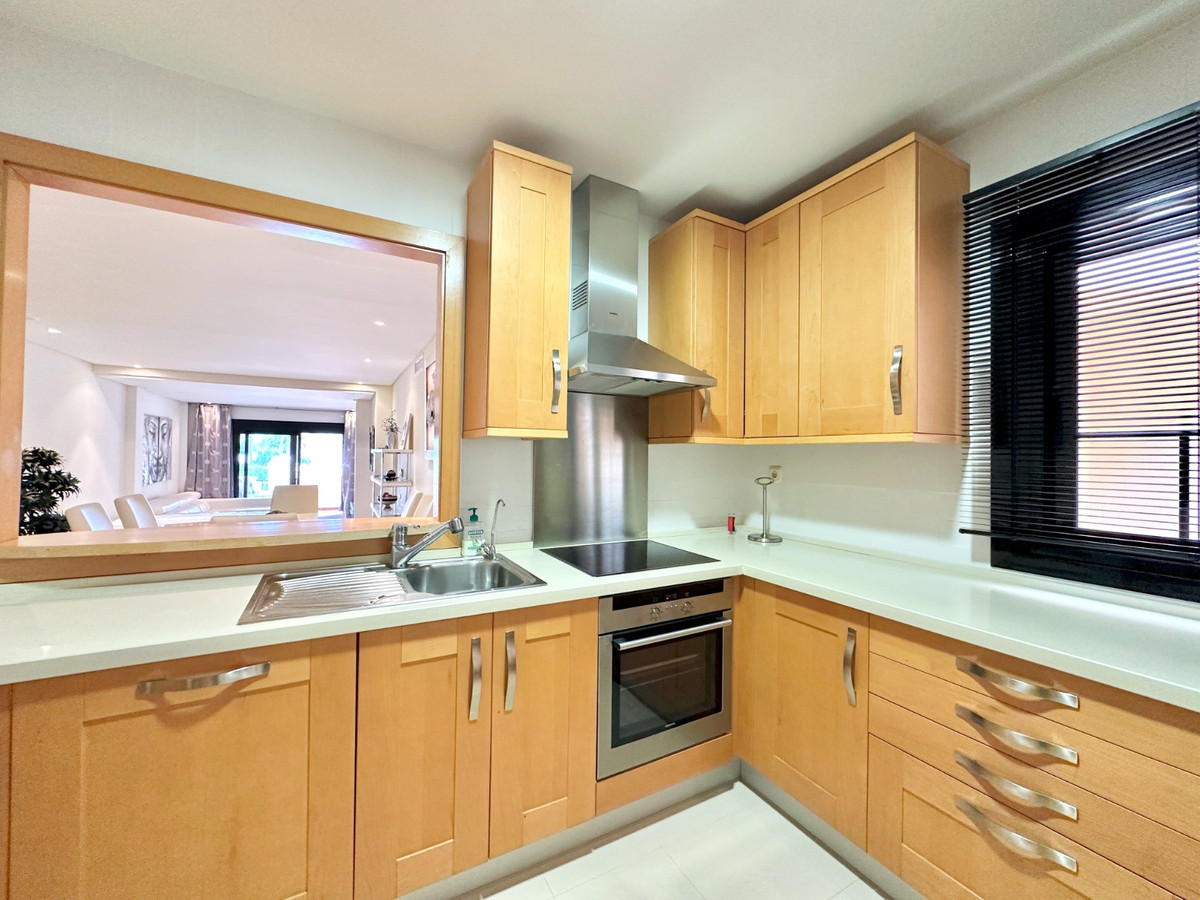 8fbce1b26bf0a696a5f06cb4e487f14d - 9