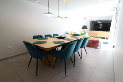 908a96c6eb8ed6491c0b31a78eed3524 - 10