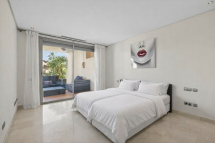 90b17a2cae818f46d20030b06df84845 - 37