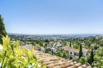 918c0b1600b9f09ecf8c96426947e819 - 1