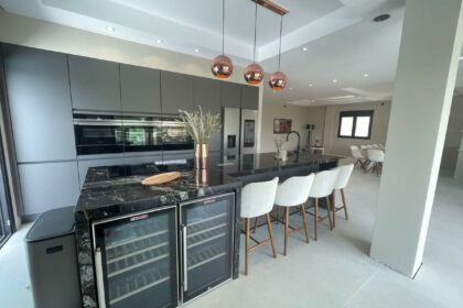 91c1598542180cd5586e66e89a5dfefd - 11