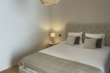 91c1598542180cd5586e66e89a5dfefd - 20