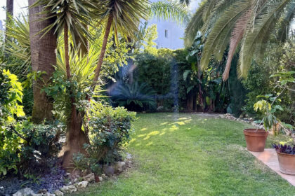 945b6ef6e0e9edc2d17e9f7058541eda - 11